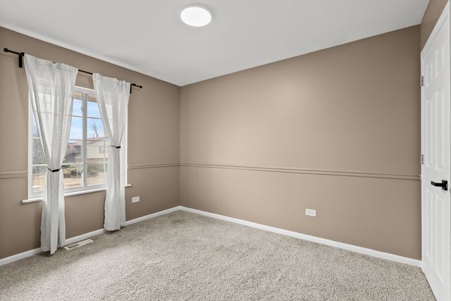 7624 W Juniper Court, Frankfort, IL 60423