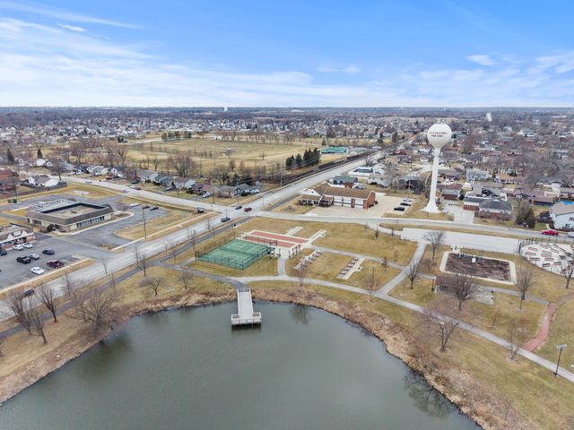 7624 W Juniper Court, Frankfort, IL 60423