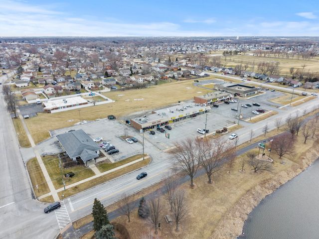 7624 W Juniper Court, Frankfort, IL 60423