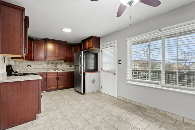 7624 W Juniper Court, Frankfort, IL 60423