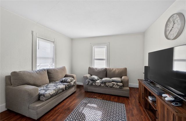 79 Chestnut Hill Avenue, Cranston, RI 02920