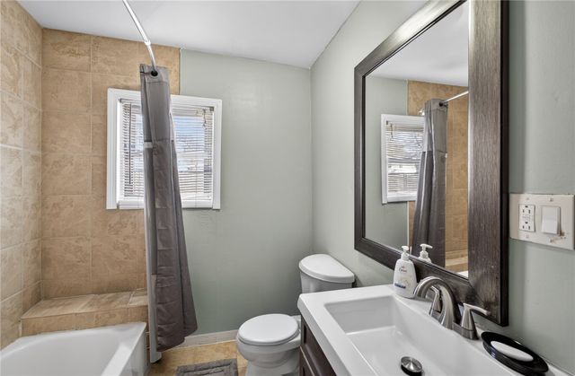 79 Chestnut Hill Avenue, Cranston, RI 02920