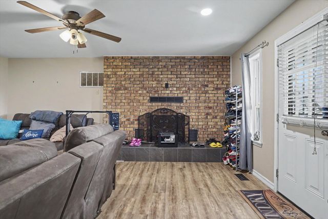 6331 S 126th West Avenue, Sapulpa, OK 74066
