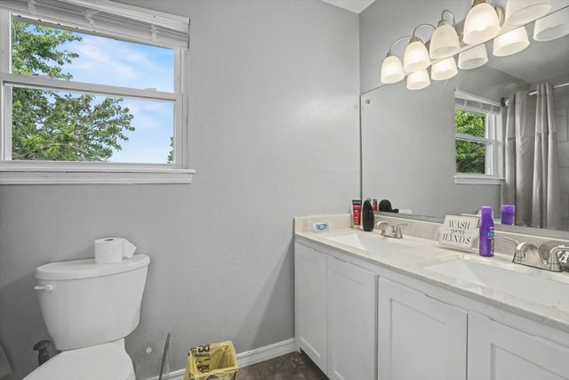 6331 S 126th West Avenue, Sapulpa, OK 74066