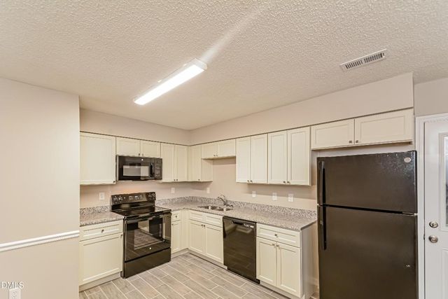 1 Olive Place, Durham, NC 27704