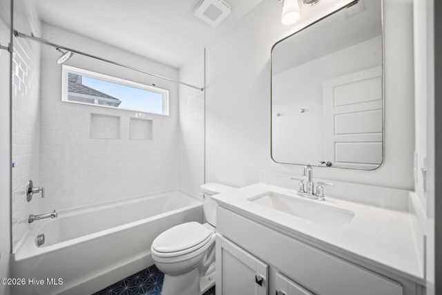 320 Goldsboro Avenue 2, Carolina Beach, NC 28428
