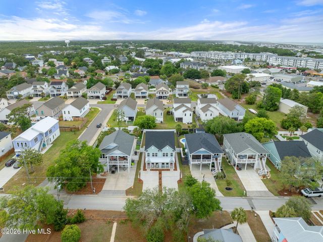 320 Goldsboro Avenue 2, Carolina Beach, NC 28428