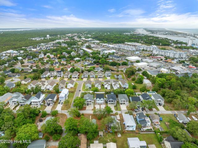 320 Goldsboro Avenue 2, Carolina Beach, NC 28428