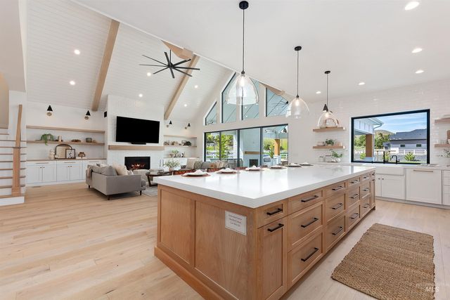 11950 W Lanktree Gulch Rd, Star, ID 83669