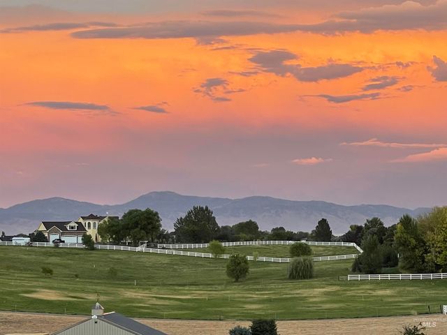 11950 W Lanktree Gulch Rd, Star, ID 83669