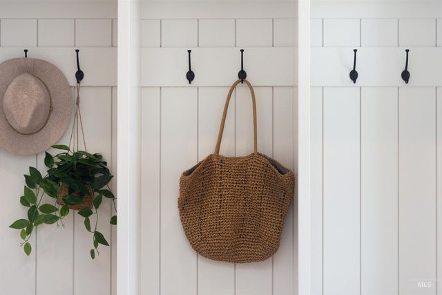 11950 W Lanktree Gulch Rd, Star, ID 83669