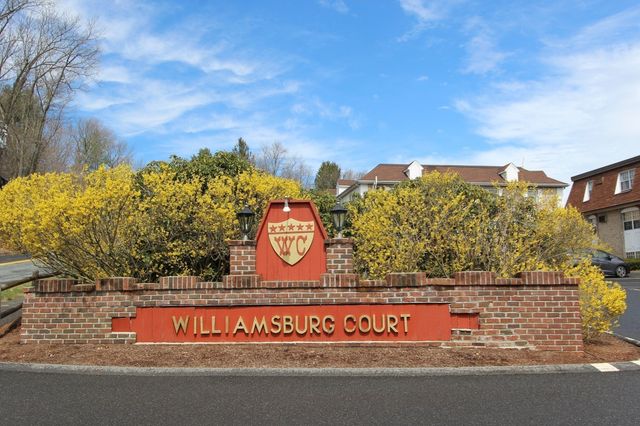 16 Williamsburg 12, Shrewsbury, MA 01545