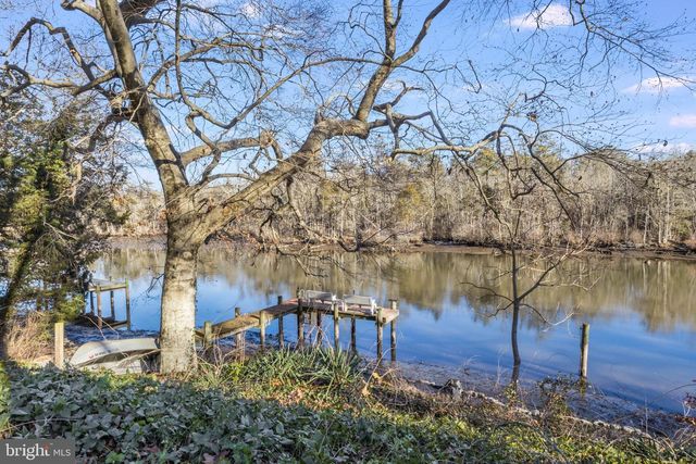 9820 N SHORE DR, Seaford, DE 19973