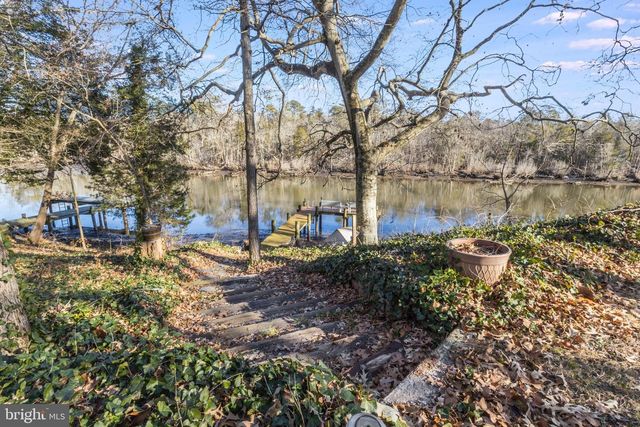 9820 N SHORE DR, Seaford, DE 19973