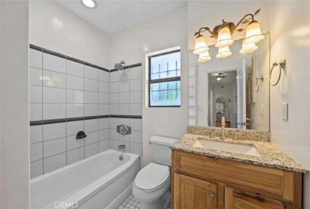 2932 Genevieve, San Bernardino, CA 92405