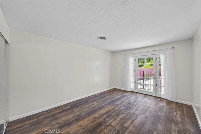 2932 Genevieve, San Bernardino, CA 92405