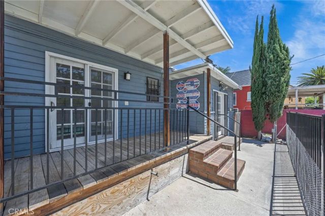 2932 Genevieve, San Bernardino, CA 92405