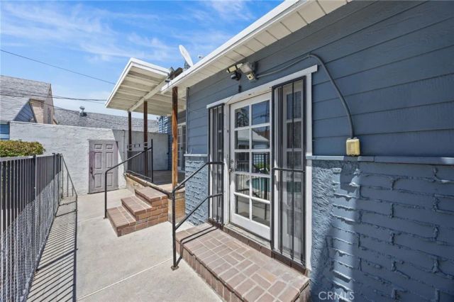 2932 Genevieve, San Bernardino, CA 92405