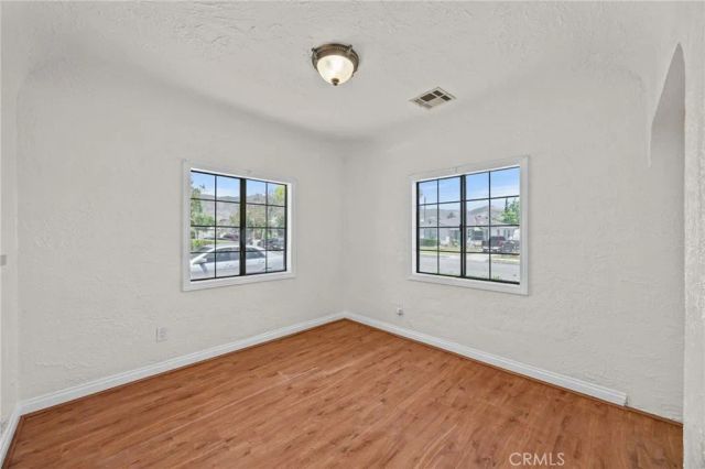 2932 Genevieve, San Bernardino, CA 92405