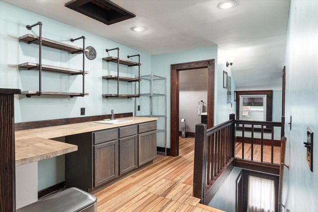 307 E Broadway STREET, Viroqua, WI 54665