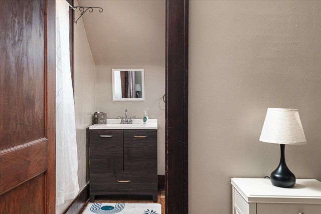 307 E Broadway STREET, Viroqua, WI 54665