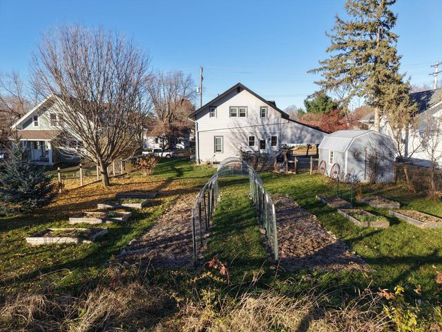 307 E Broadway STREET, Viroqua, WI 54665