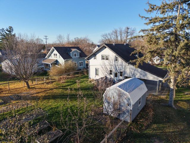 307 E Broadway STREET, Viroqua, WI 54665