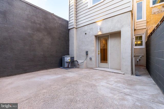 814 MOUNTAIN ST, Philadelphia, PA 19148