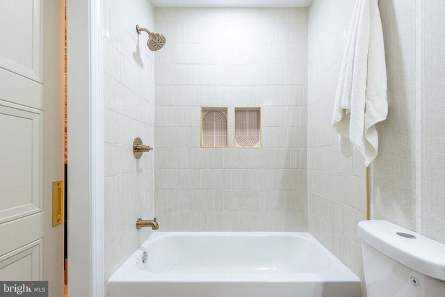 814 MOUNTAIN ST, Philadelphia, PA 19148