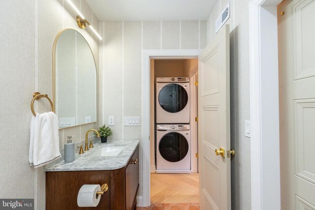 814 MOUNTAIN ST, Philadelphia, PA 19148