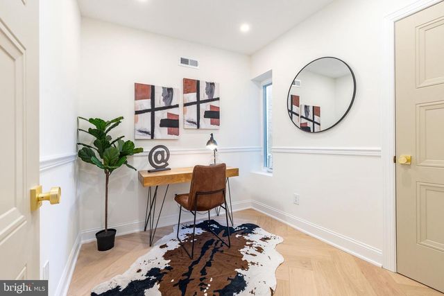 814 MOUNTAIN ST, Philadelphia, PA 19148