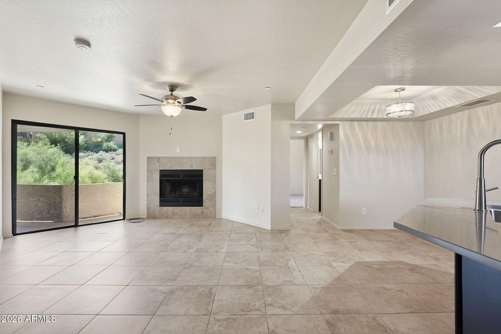 16108 E EMERALD Drive 206, Fountain Hills, AZ 85268 — photo 4
