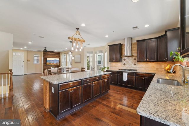 7054 JOANN KHAN DR, Elkridge, MD 21075