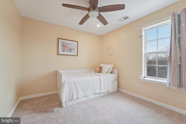 7054 JOANN KHAN DR, Elkridge, MD 21075