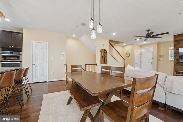 7054 JOANN KHAN DR, Elkridge, MD 21075