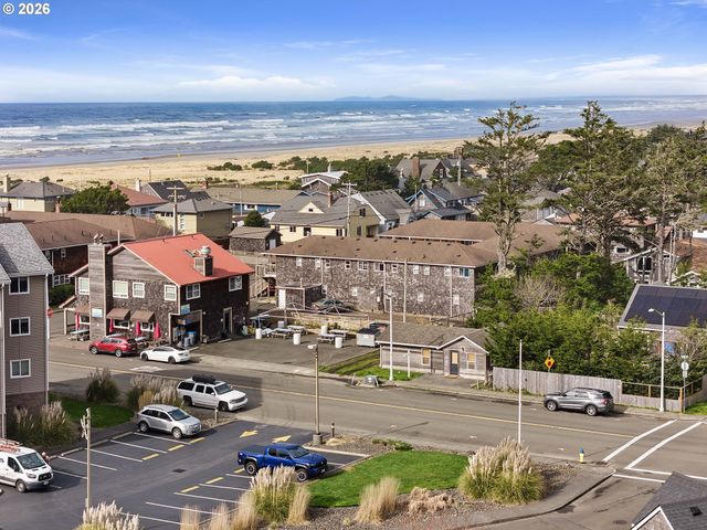 150 AVENUE U, Seaside, OR 97138