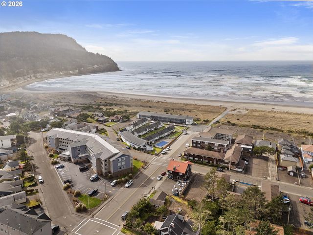 150 AVENUE U, Seaside, OR 97138