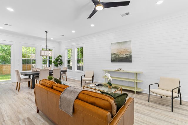 1924 Harper Street, North Charleston, SC 29406