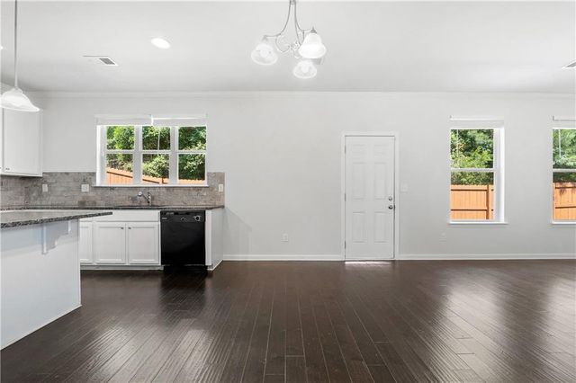 2445 Overlook Avenue, Lithonia, GA 30058