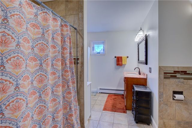 333 Greenwood Avenue, Warwick, RI 02886