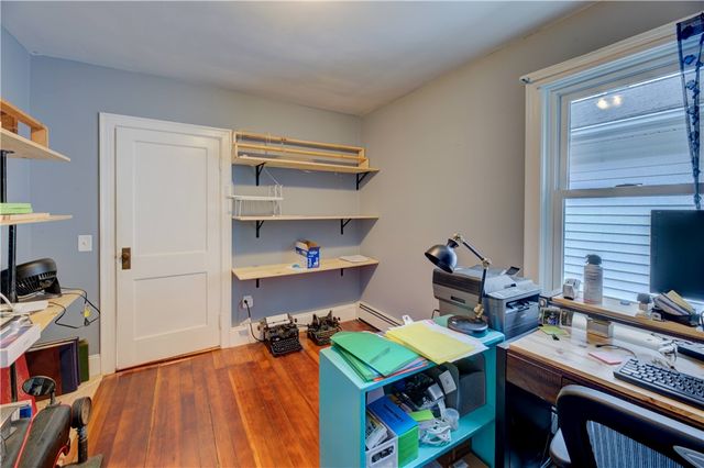 333 Greenwood Avenue, Warwick, RI 02886