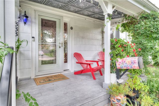 333 Greenwood Avenue, Warwick, RI 02886