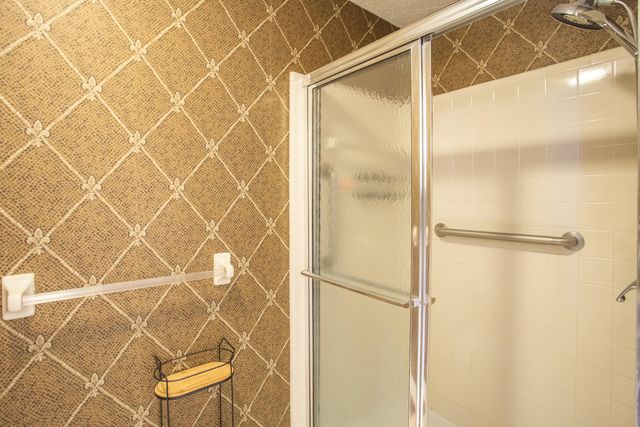 2825 Deerfield Drive, Villa Hills, KY 41017