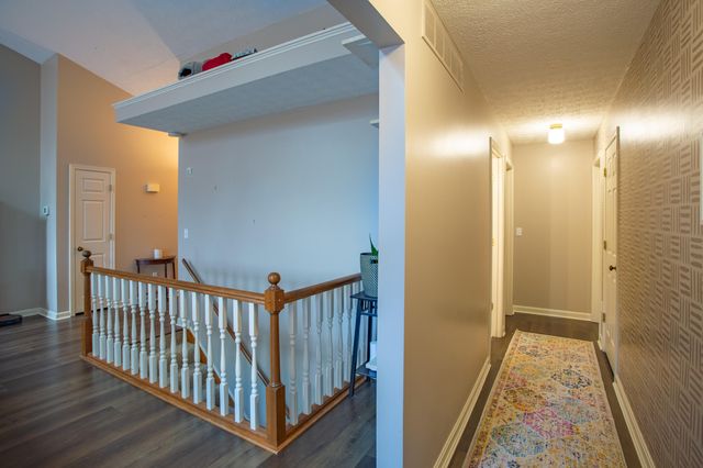 2825 Deerfield Drive, Villa Hills, KY 41017