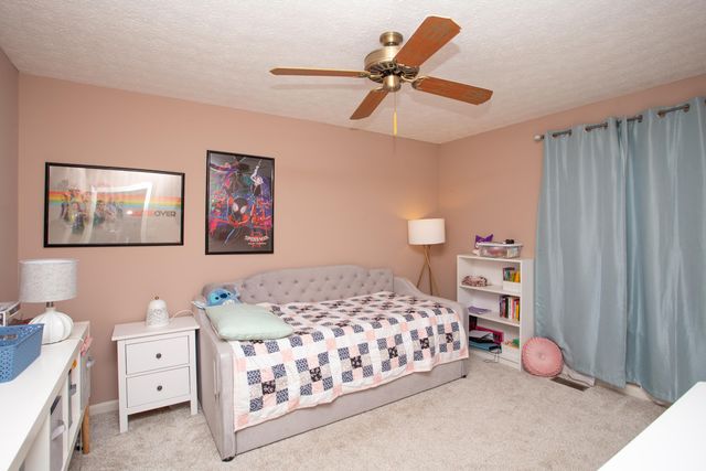 2825 Deerfield Drive, Villa Hills, KY 41017