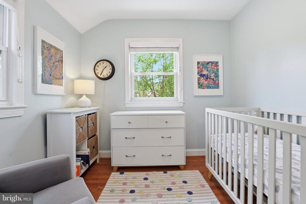 Image 19 of property listing at 10032 DALLAS AVE, Silver Spring, MD 20901