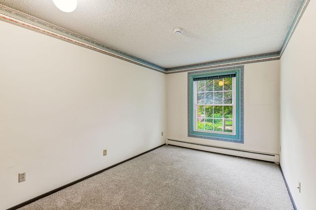 4624 Cedar Lake Road S 4, Saint Louis Park, MN 55416