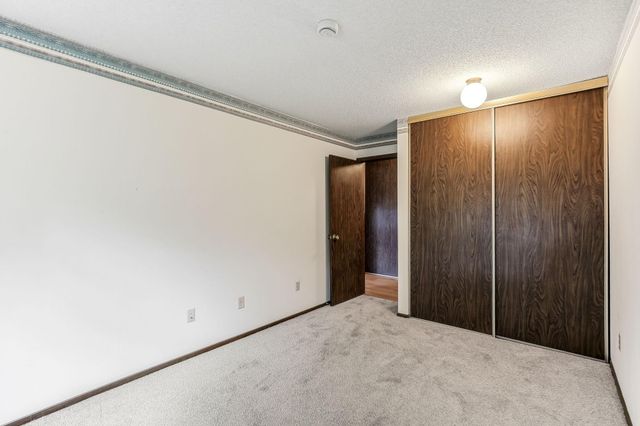 4624 Cedar Lake Road S 4, Saint Louis Park, MN 55416