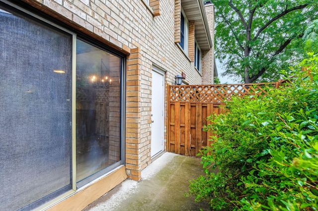 4624 Cedar Lake Road S 4, Saint Louis Park, MN 55416