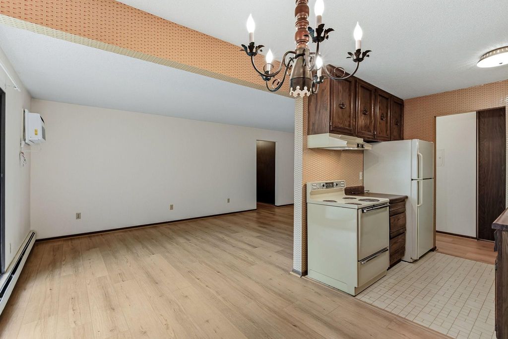 4624 Cedar Lake Road S 4, Saint Louis Park, MN 55416 — photo 4